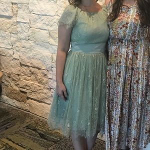Azazie Phoebe Bridesmaid Dress In Dusty Sage Sz. 6
